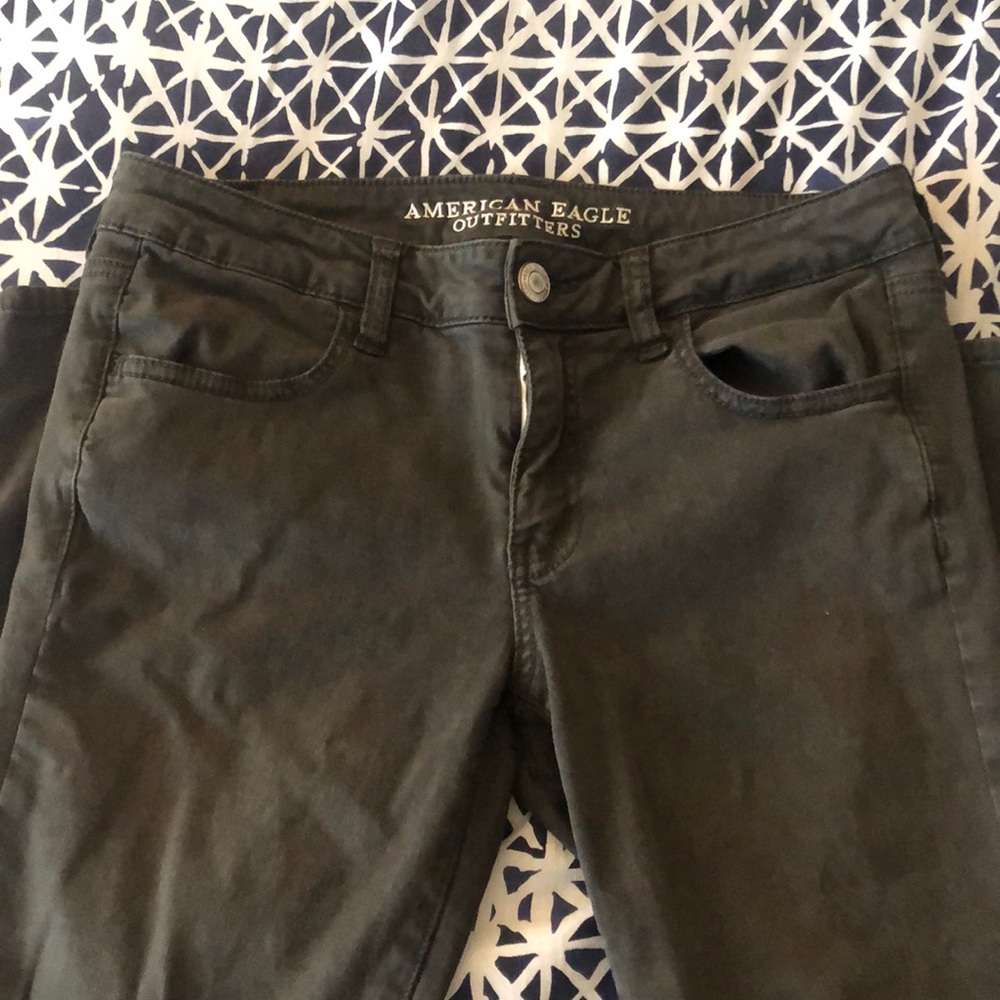 American eagle dark sateen jeggings